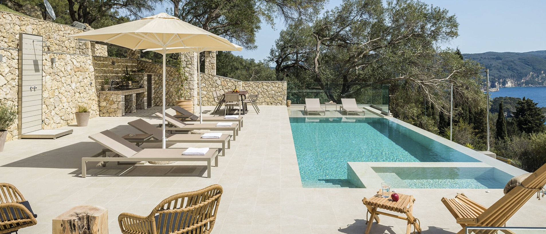 go creations Κέρκυρα Paleo Villas Project φωτογραφία πισίνας και καθισμάτων
